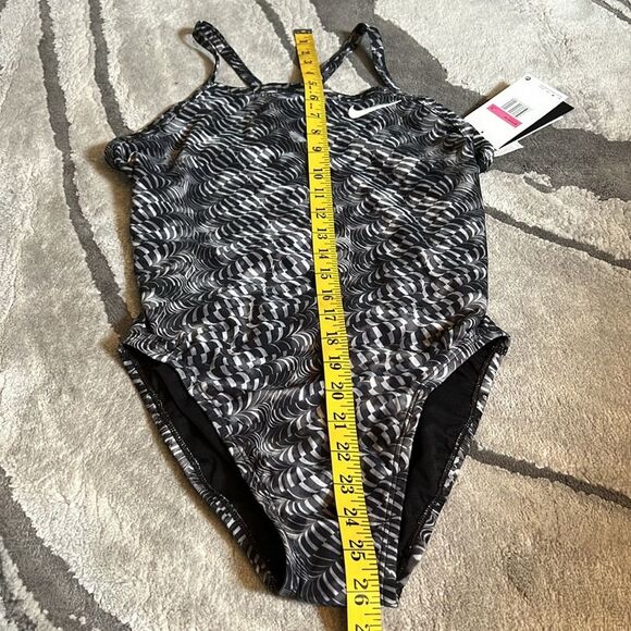 Nike Women's Hydrastrong Tie Dye Crossback One Piece Swimsuit - Picture 6 of 10